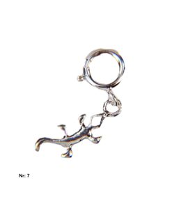 Piercing mit Karabiner -Nr: 7